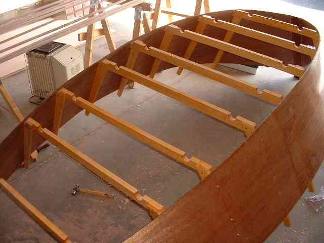 Marine plywood for boat building